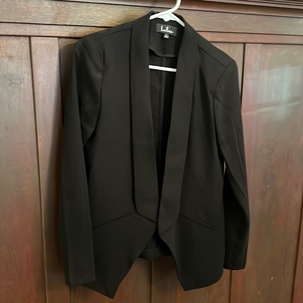 Black lulus blazer (small)